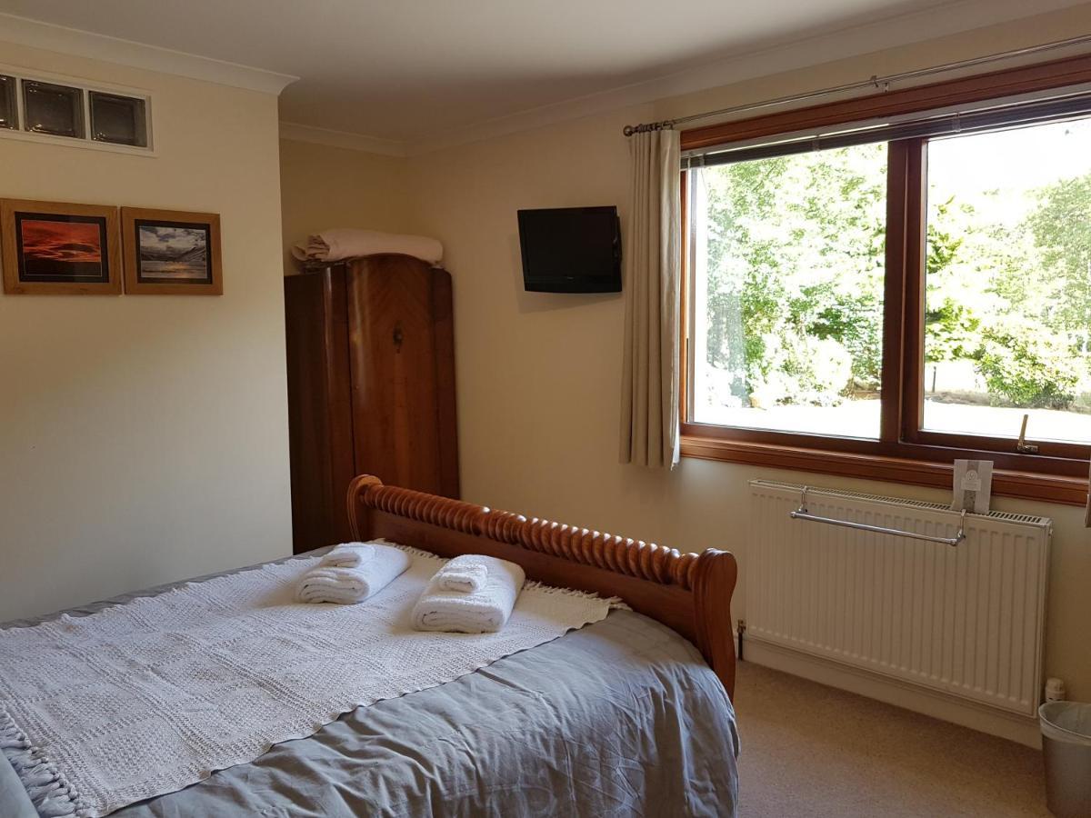 Lilyoak B&B & Self Catering Apartment Insch Extérieur photo