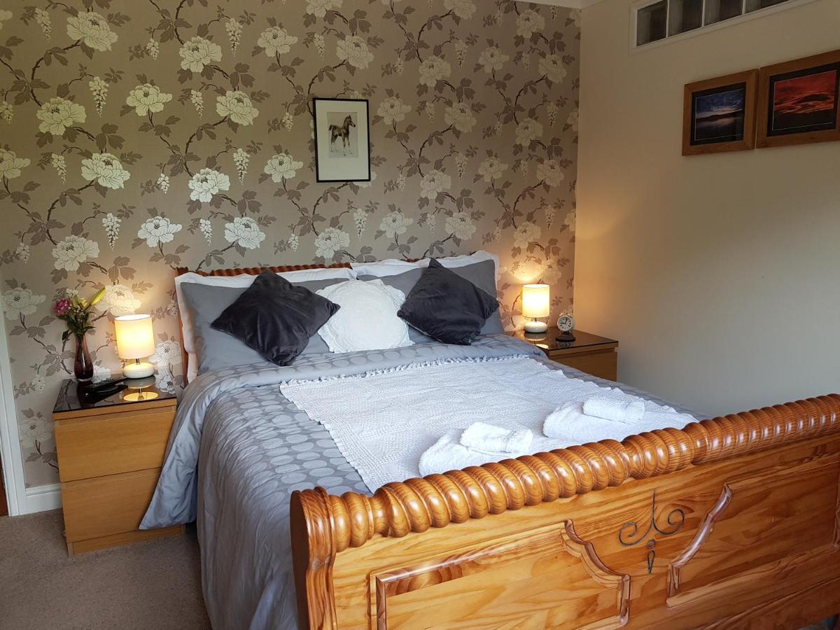 Lilyoak B&B & Self Catering Apartment Insch Extérieur photo