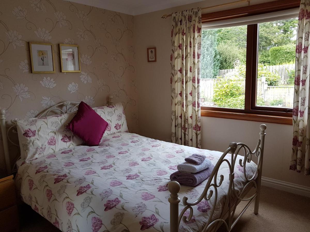 Lilyoak B&B & Self Catering Apartment Insch Extérieur photo